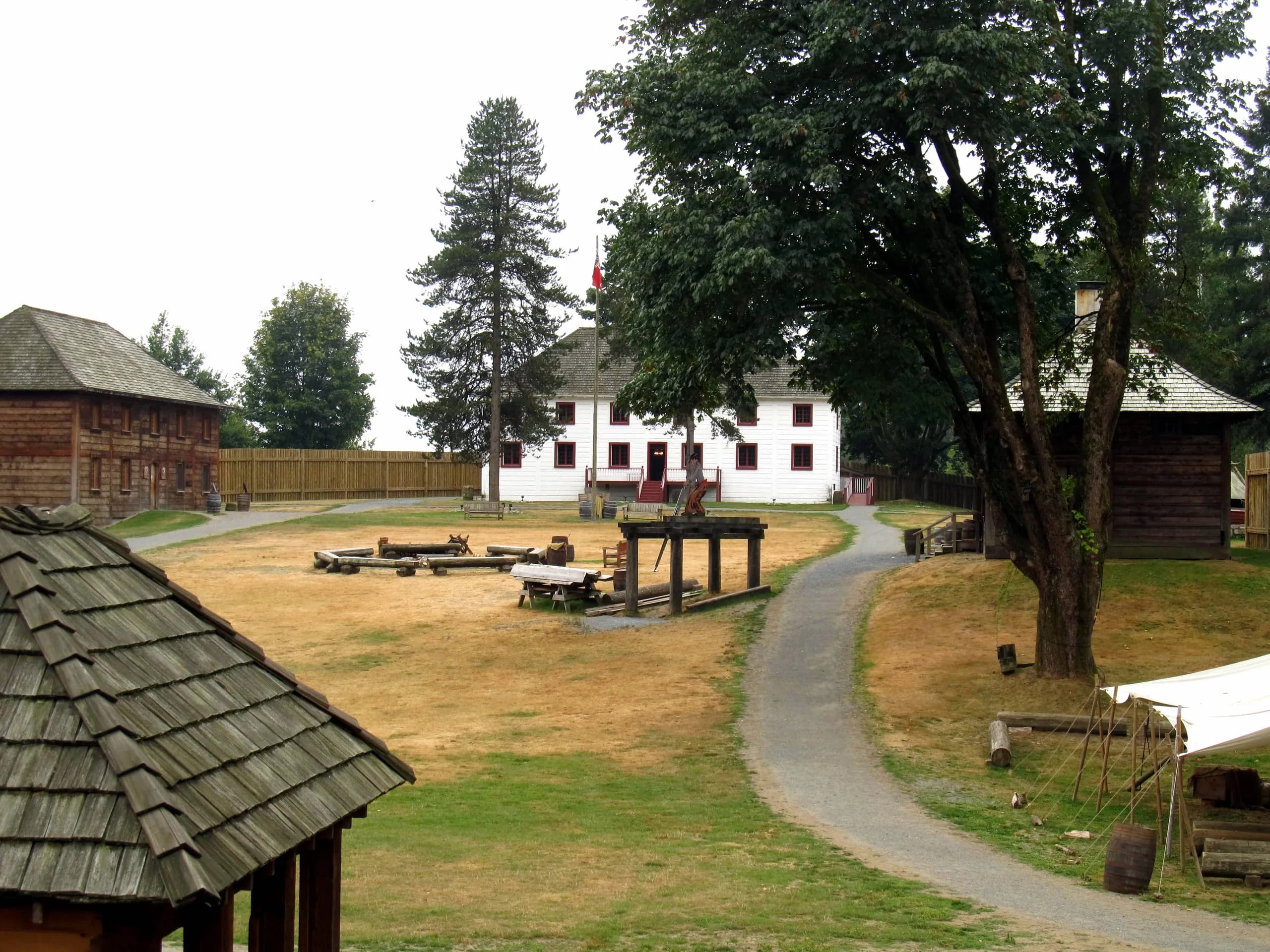 Residential and commercial construction in Langley, BC