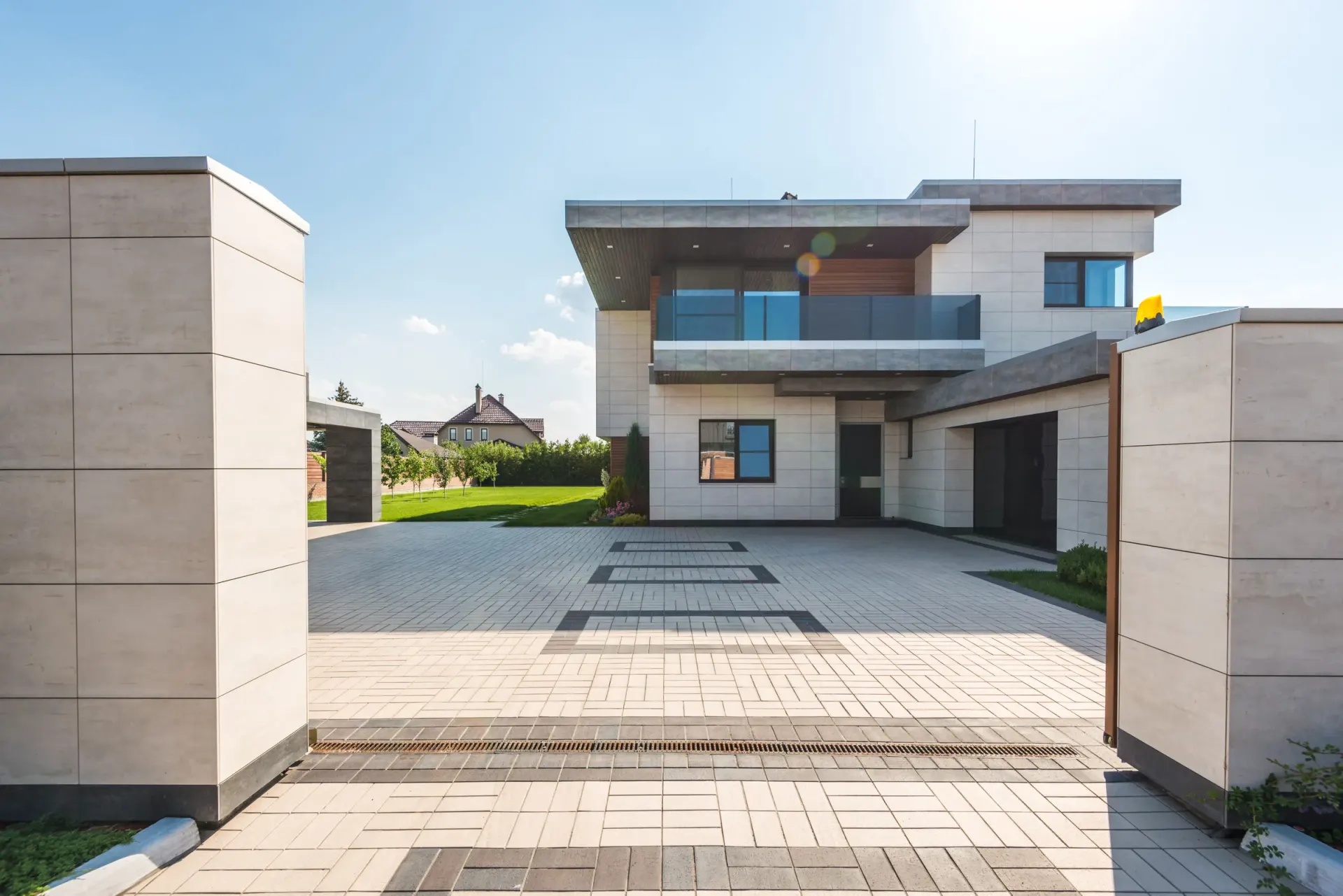 Custom home exterior in BC by Pro Construction Group