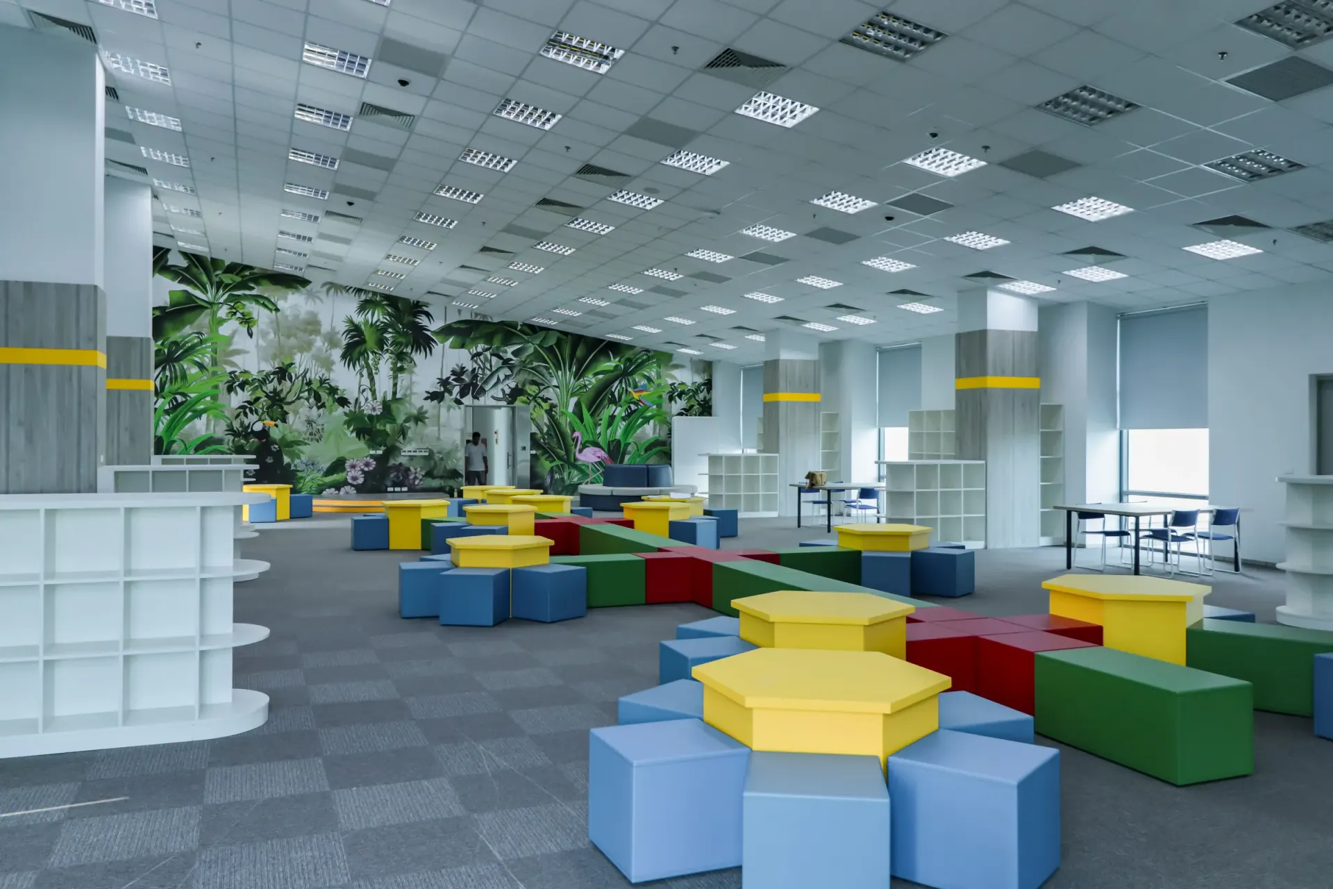 Modern daycare interior in BC by Pro Construction Group